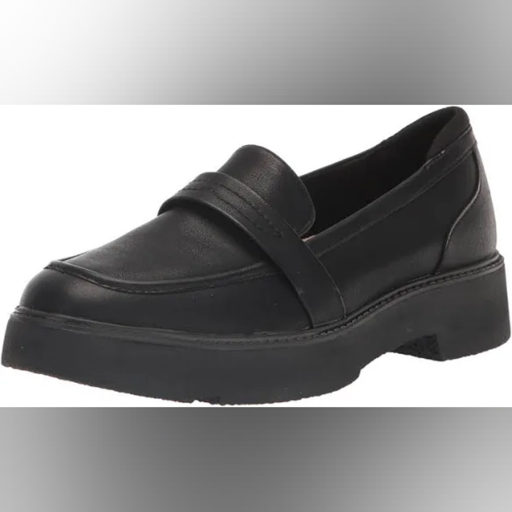 Dr. Sholls Black Loafers